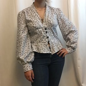 Floral print blouse